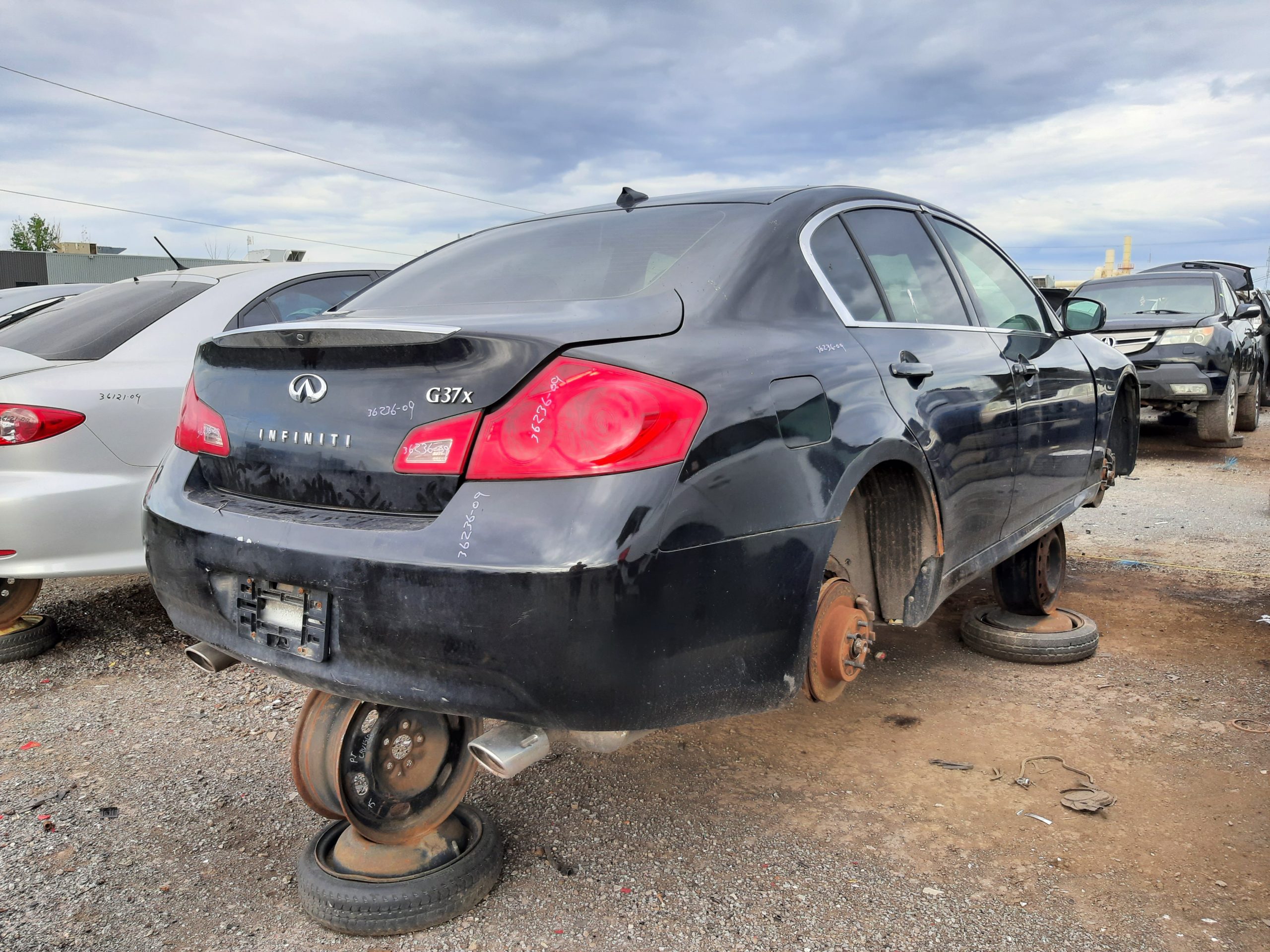 INFINITI G37 SEDAN 2009