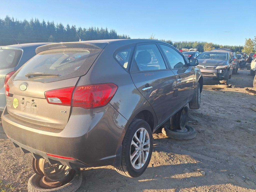 KIA FORTE 2011