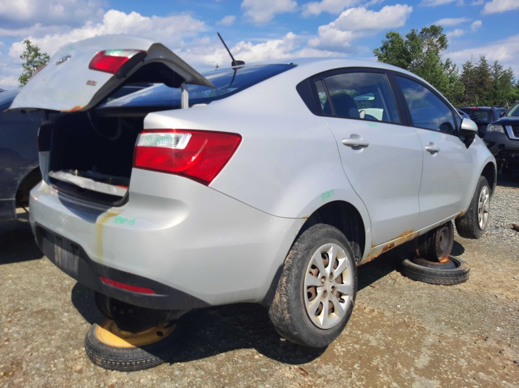 KIA RIO 2013