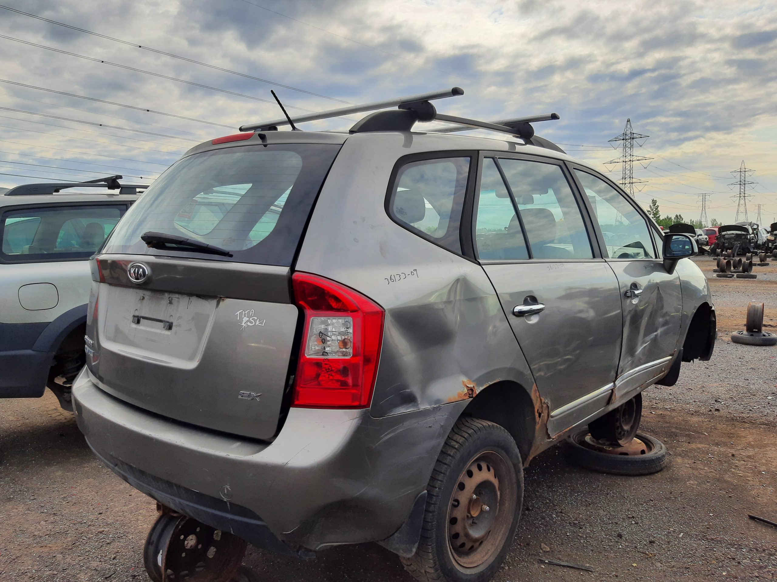 KIA RONDO 2009