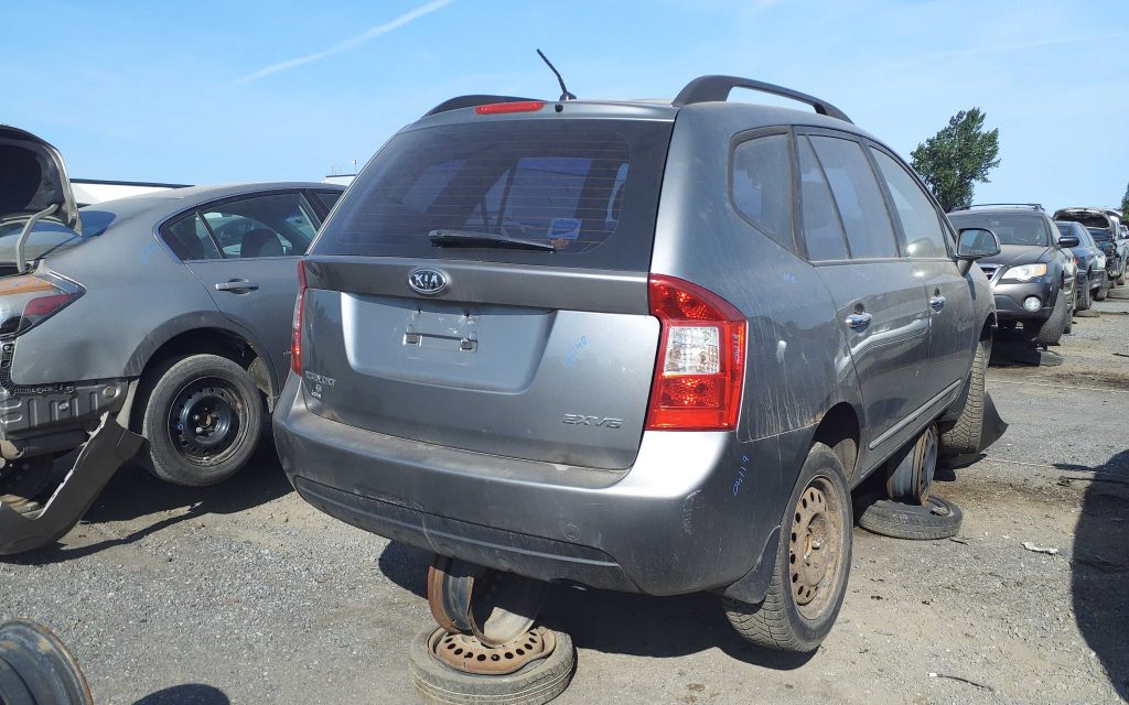 KIA RONDO 2010