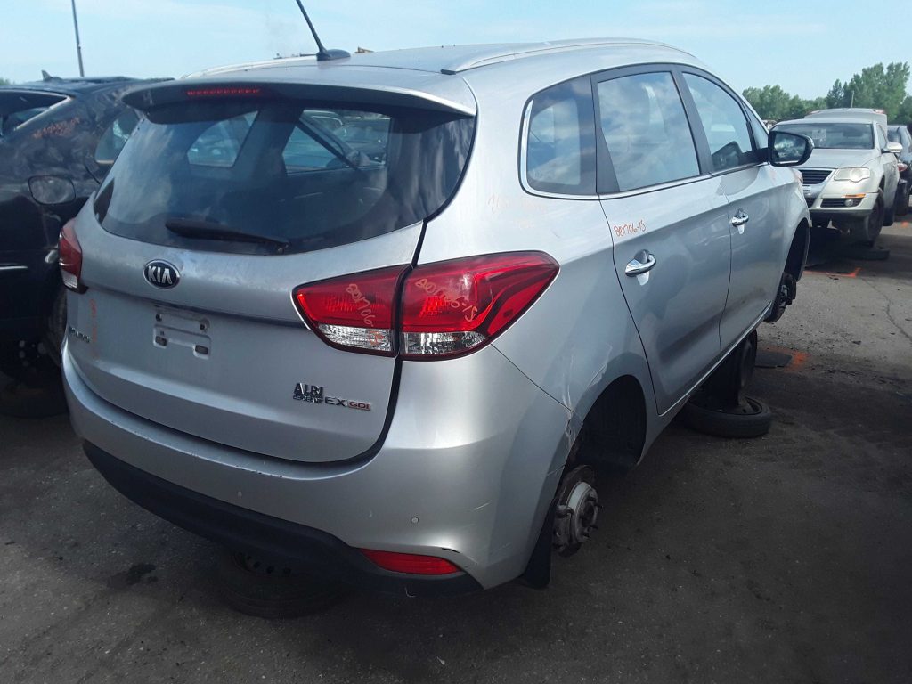 KIA RONDO 2015