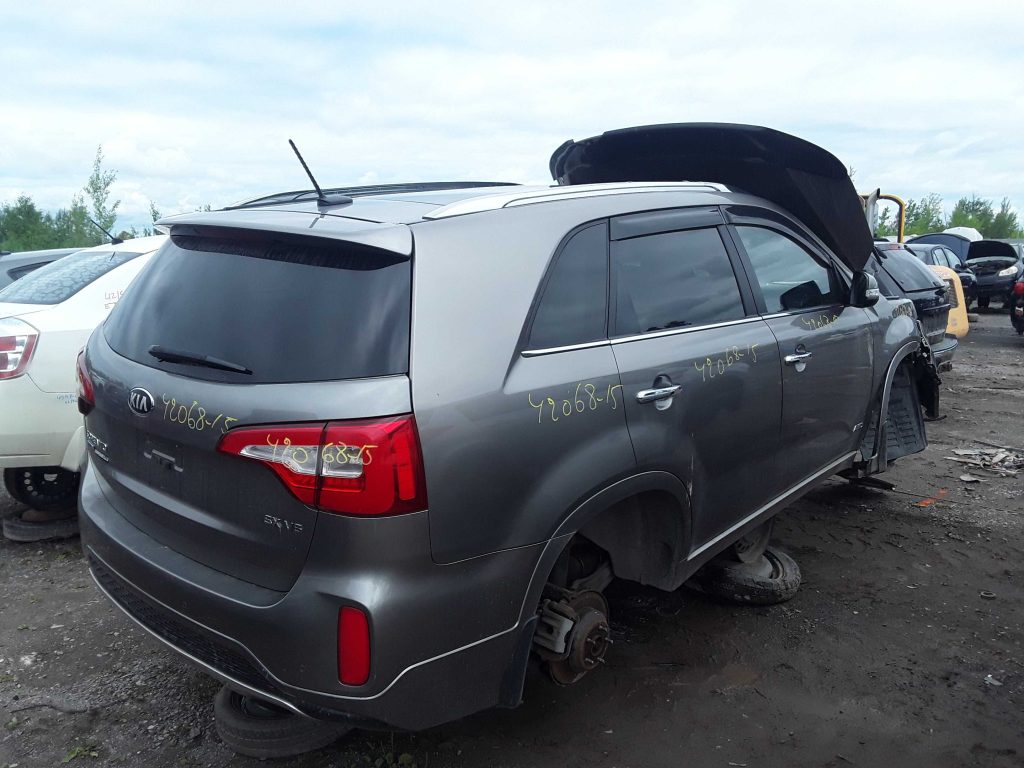 KIA SORENTO 2015