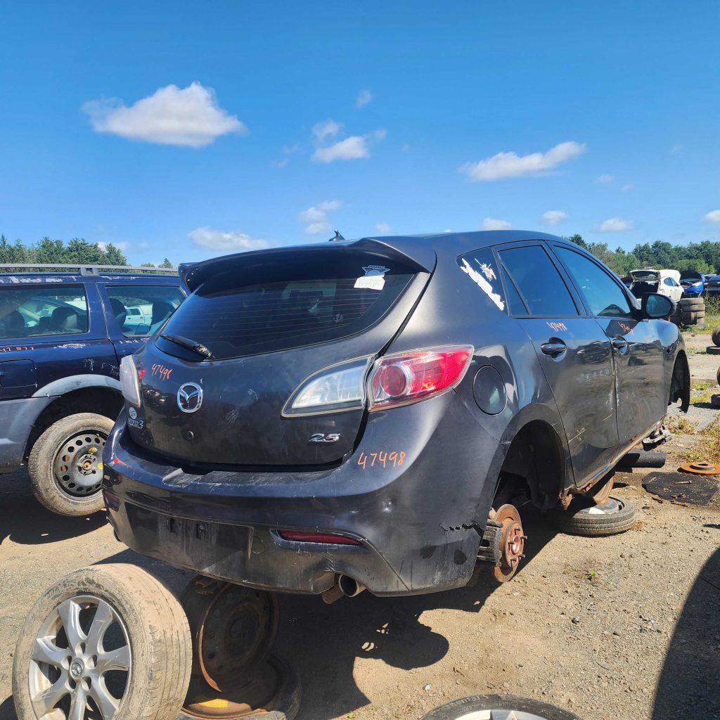 MAZDA MAZDA3 2010