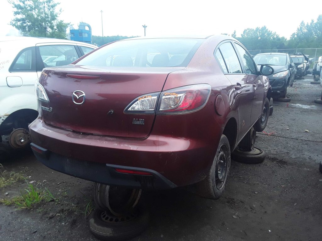 MAZDA MAZDA3 2010
