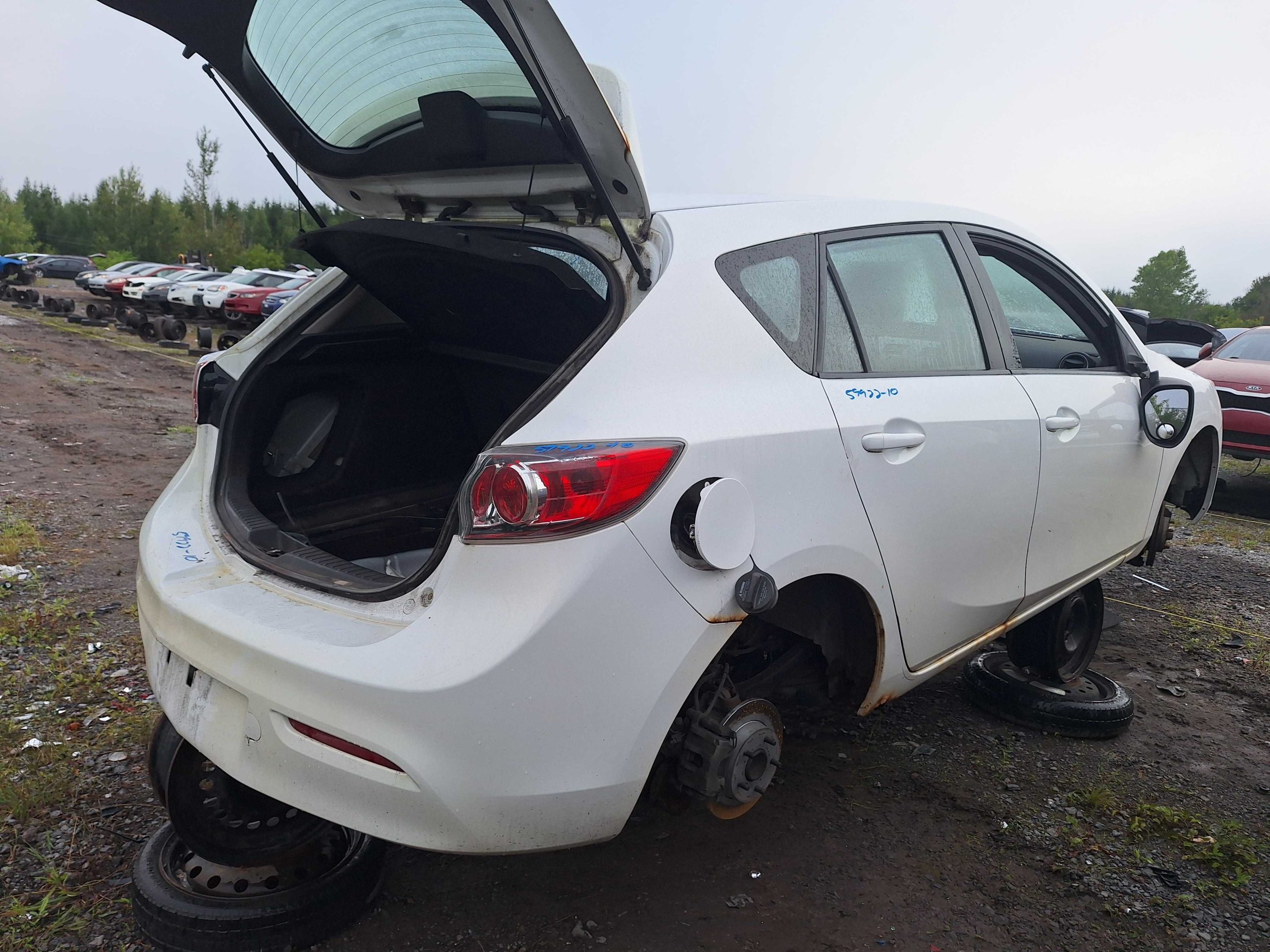MAZDA MAZDA3 2010