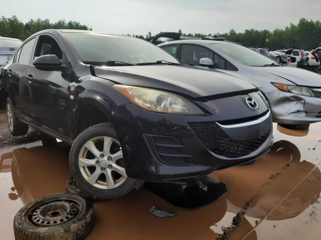 MAZDA MAZDA3 2010