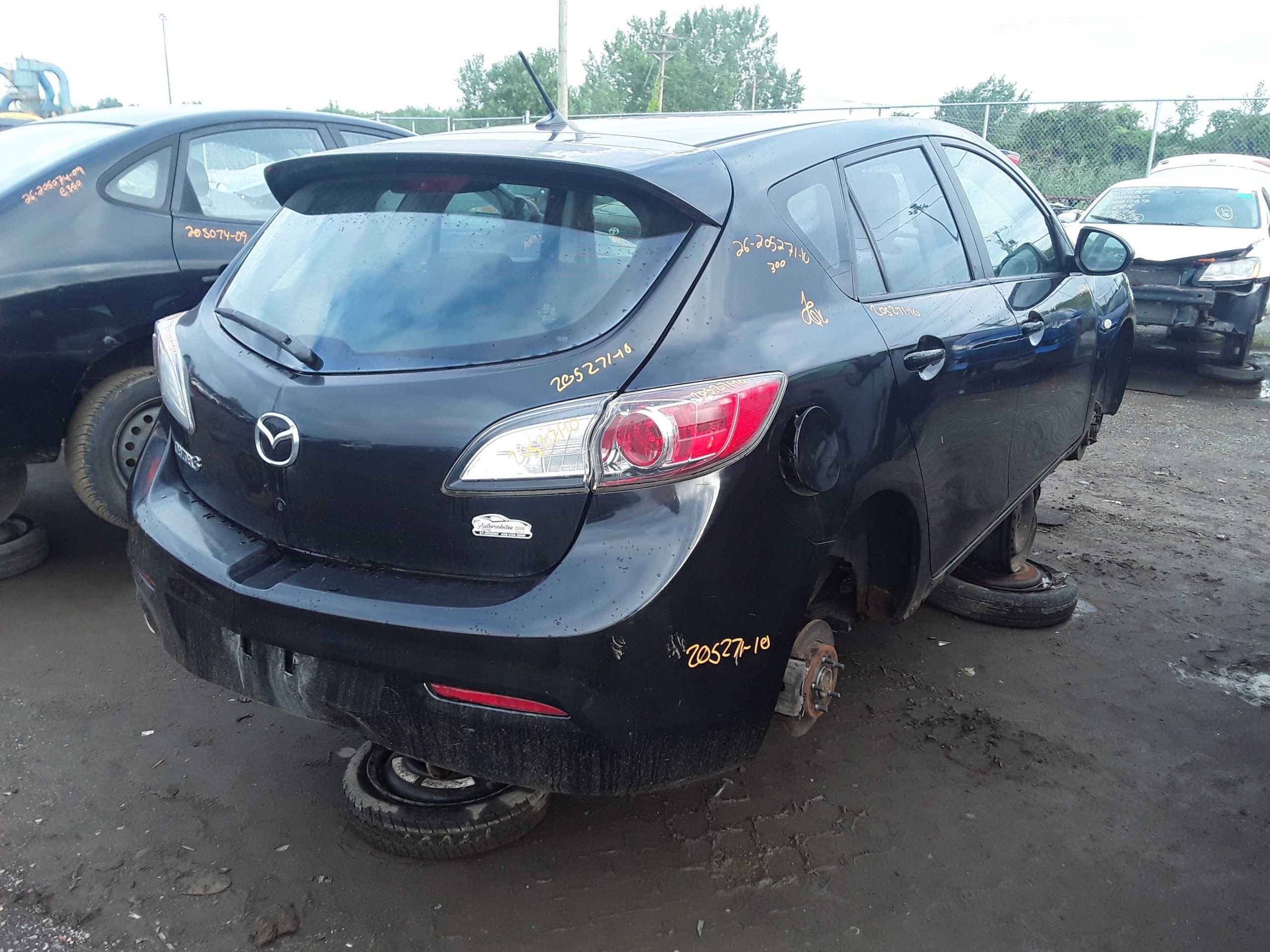MAZDA MAZDA3 2010