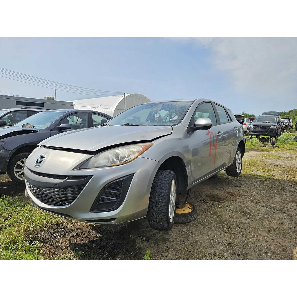 MAZDA MAZDA3 2011