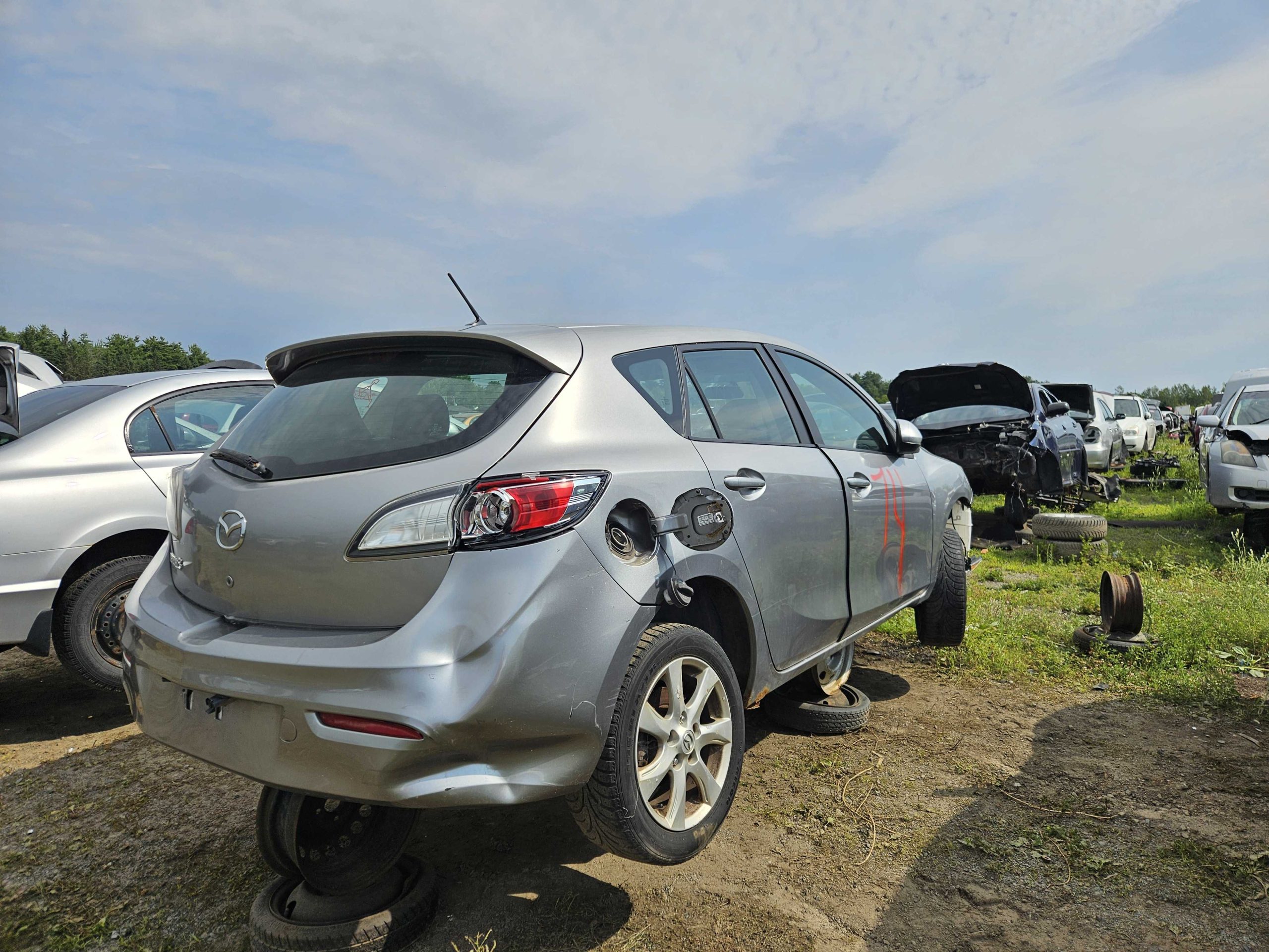 MAZDA MAZDA3 2011