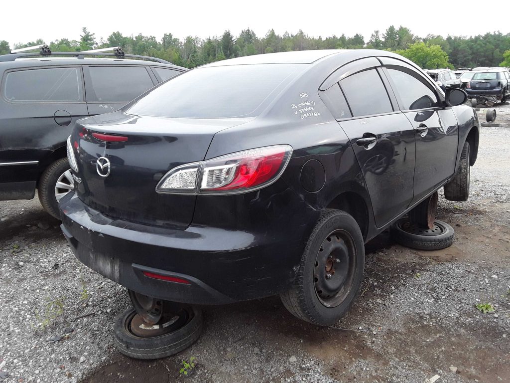 MAZDA MAZDA3 2011