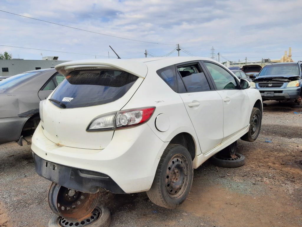 MAZDA MAZDA3 2012