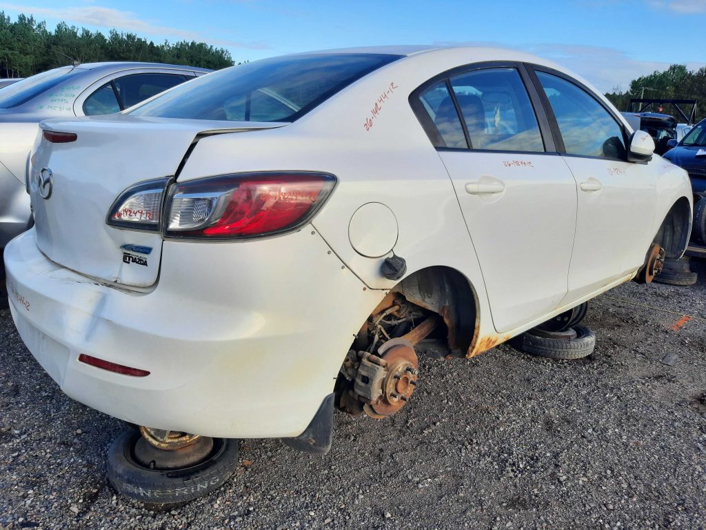 MAZDA MAZDA3 2012