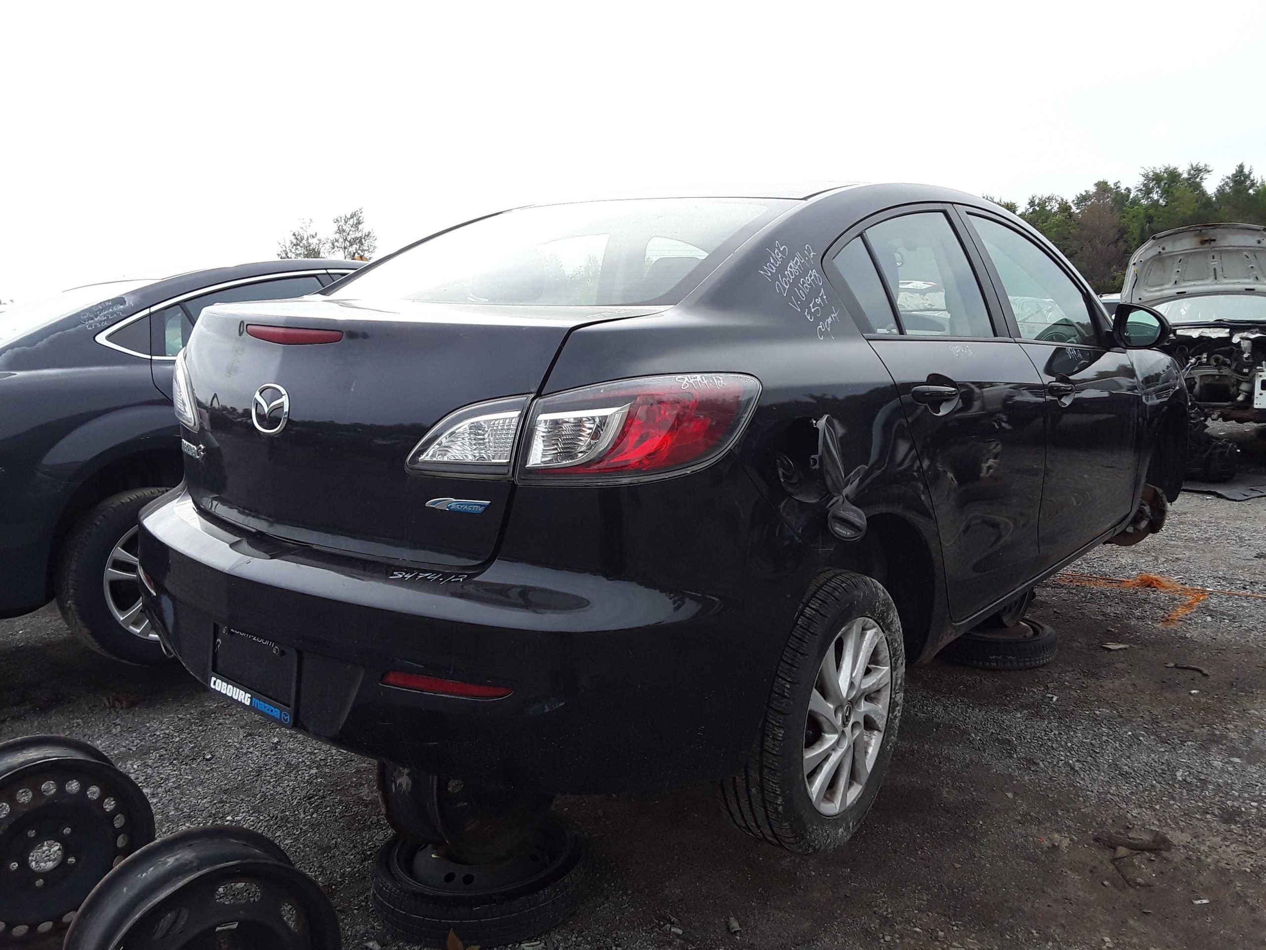 MAZDA MAZDA3 2012