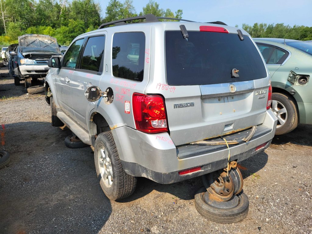 MAZDA TRIBUTE 2009