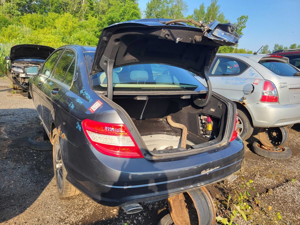MERCEDES-BENZ C-CLASS 2010