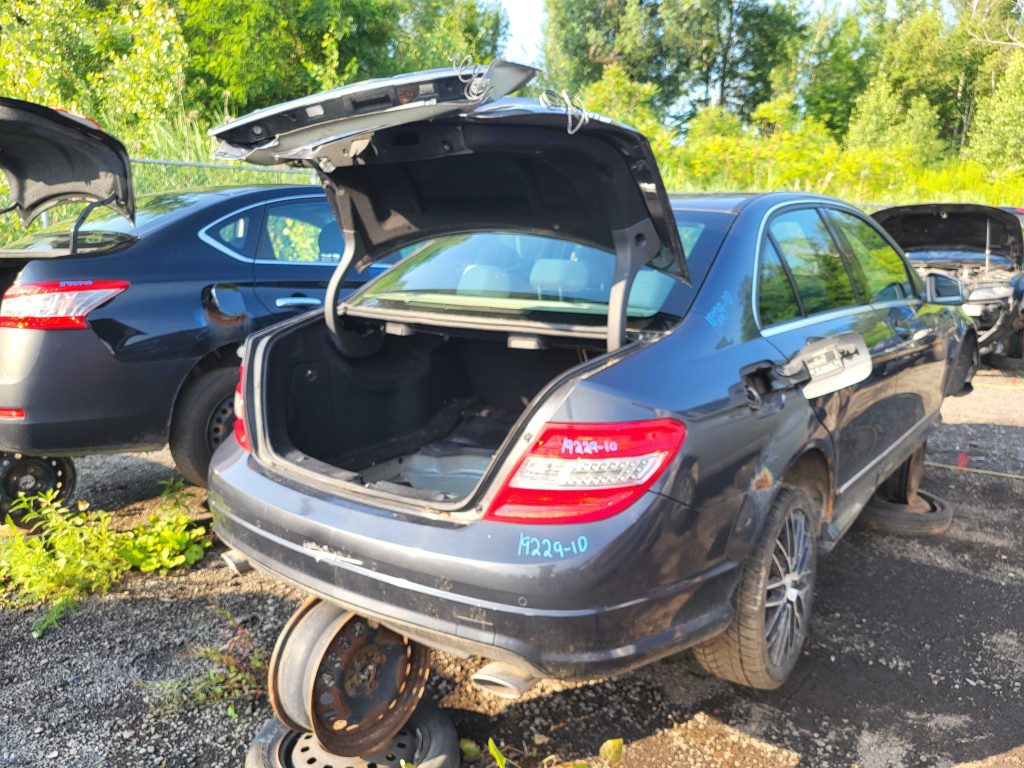 MERCEDES-BENZ C-CLASS 2010