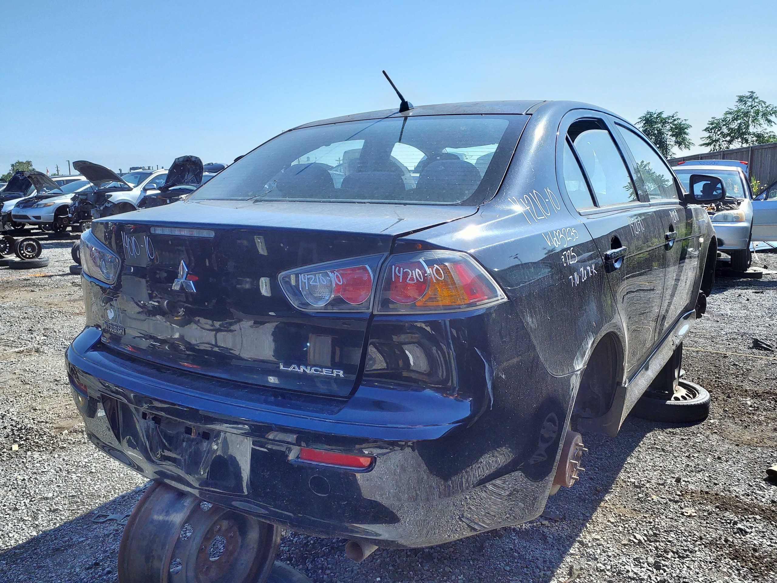 MITSUBISHI LANCER 2010