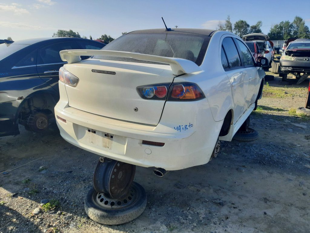 MITSUBISHI LANCER 2010