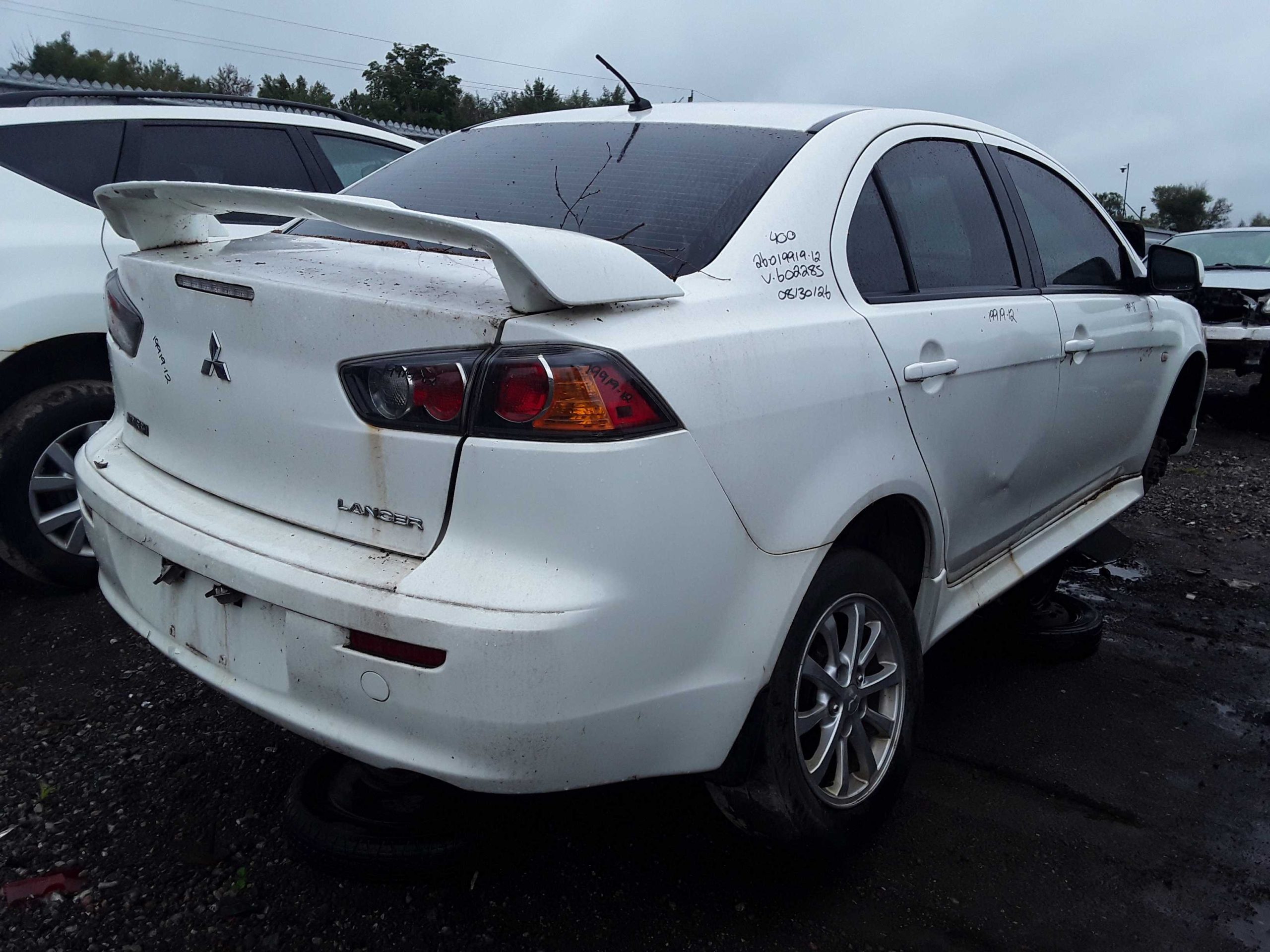 MITSUBISHI LANCER 2012
