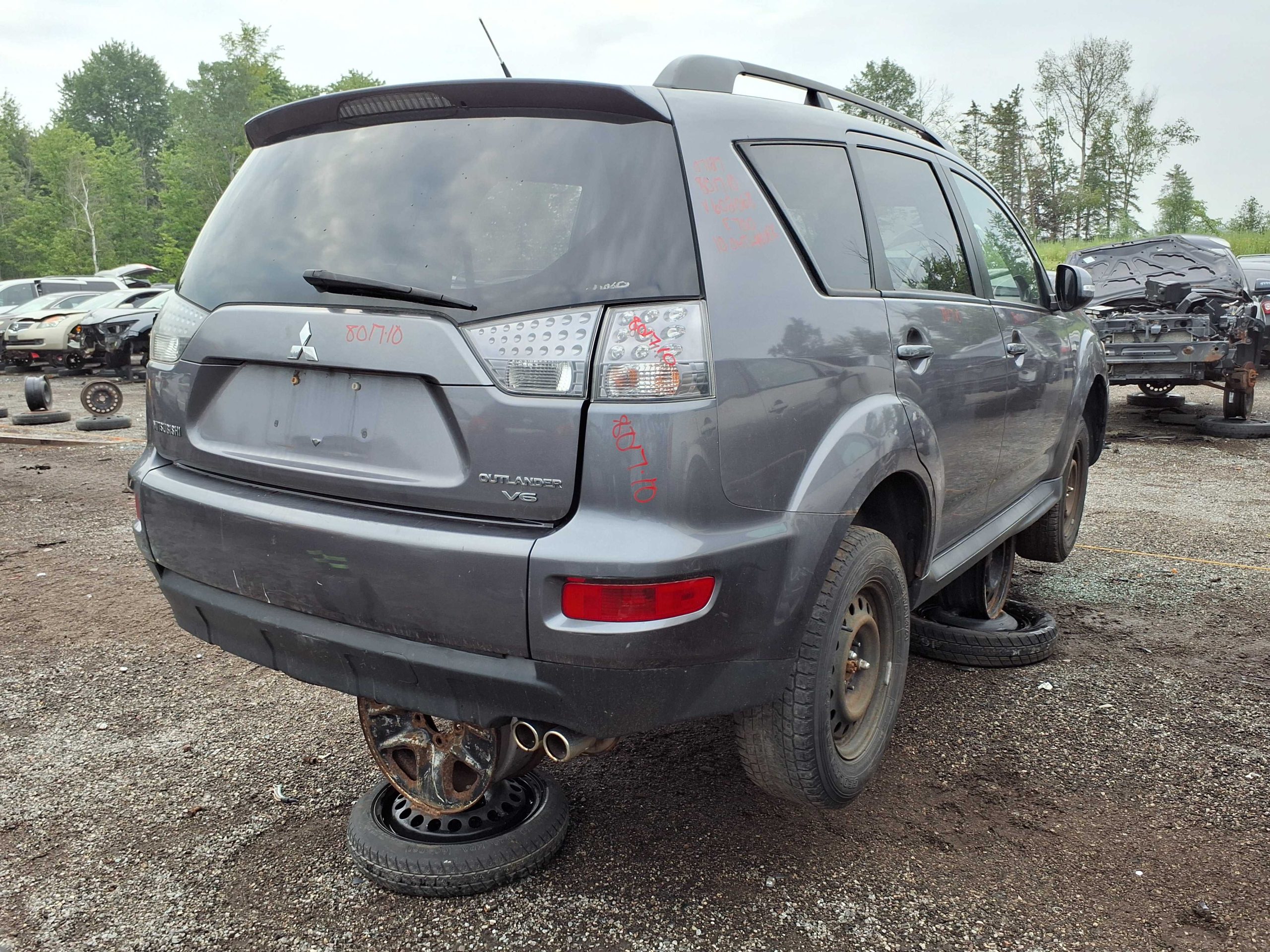 MITSUBISHI OUTLANDER 2010