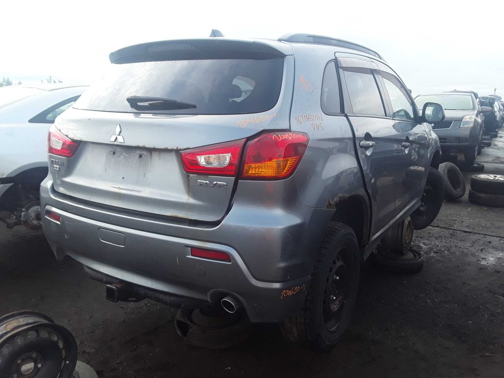 MITSUBISHI RVR 2011