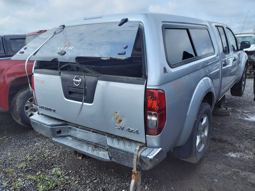 NISSAN FRONTIER 2012