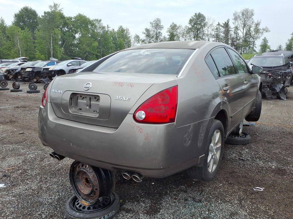 NISSAN MAXIMA 2006