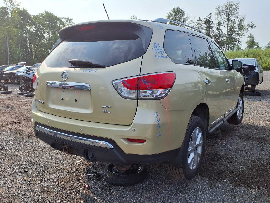 NISSAN PATHFINDER 2013