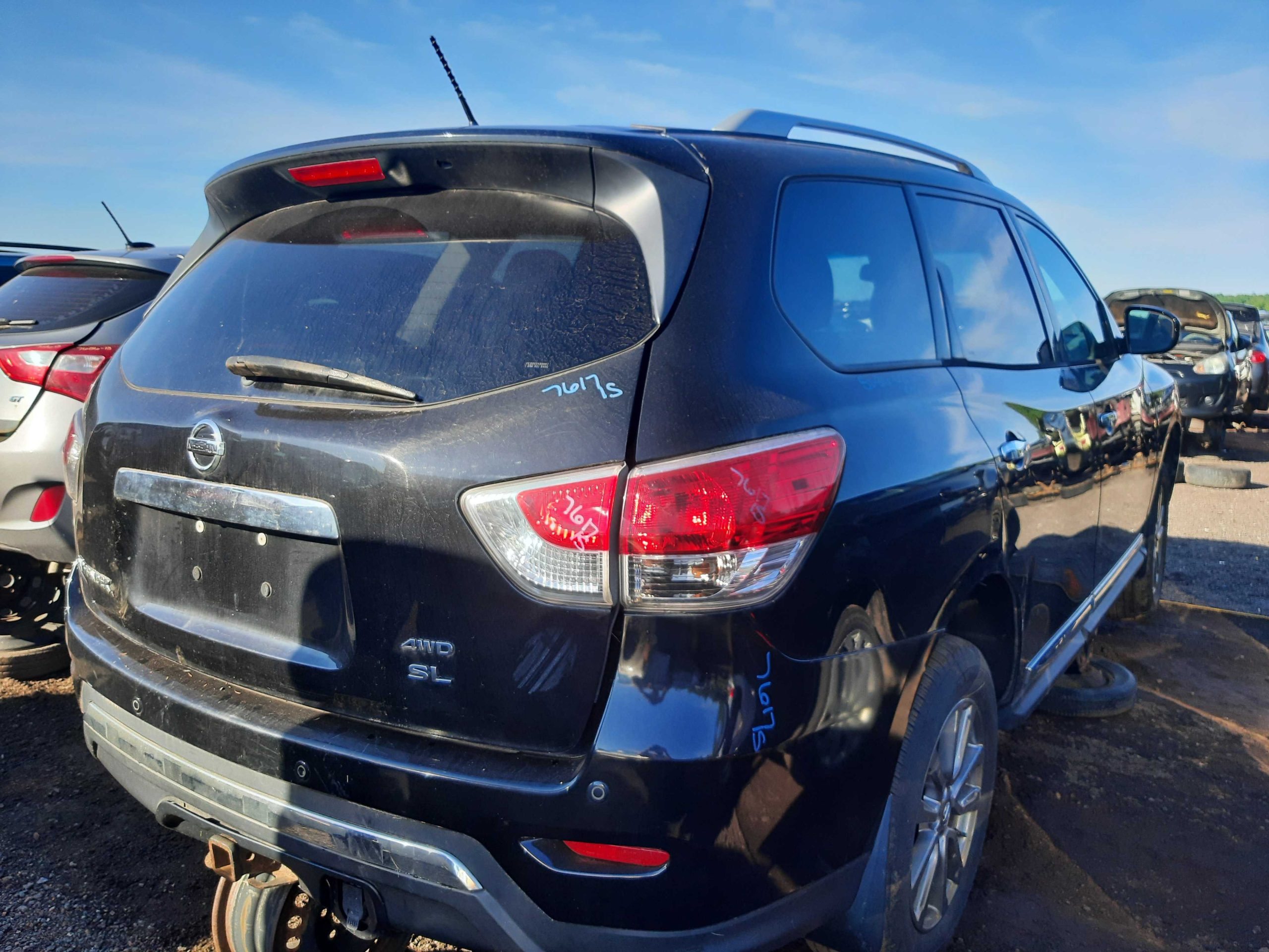 NISSAN PATHFINDER 2015