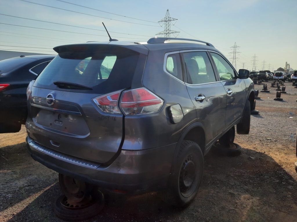 NISSAN ROGUE 2016