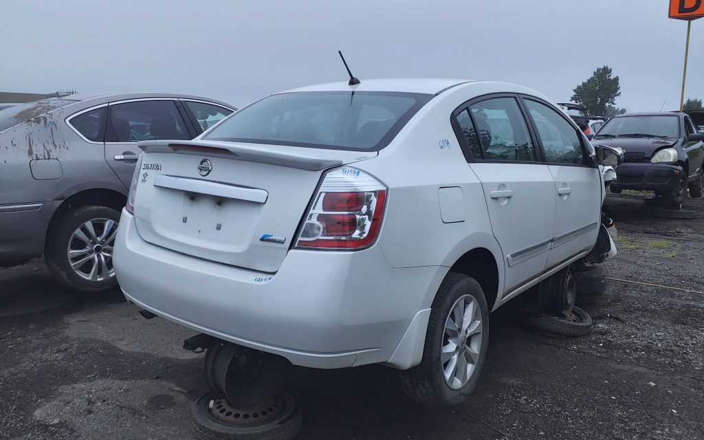 NISSAN SENTRA 2011