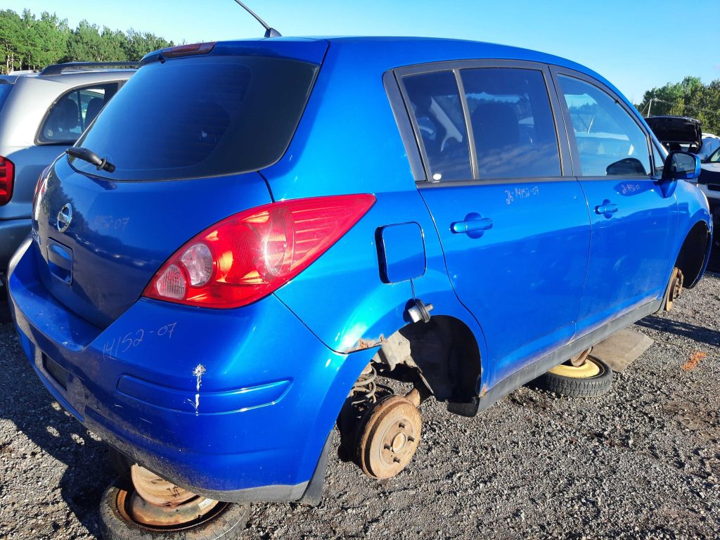 NISSAN VERSA 2007