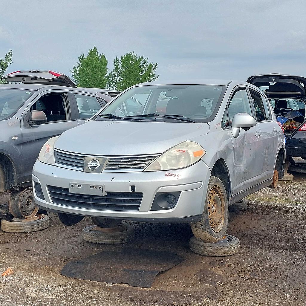 NISSAN VERSA 2009