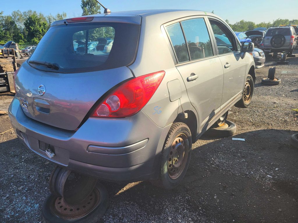 NISSAN VERSA 2009