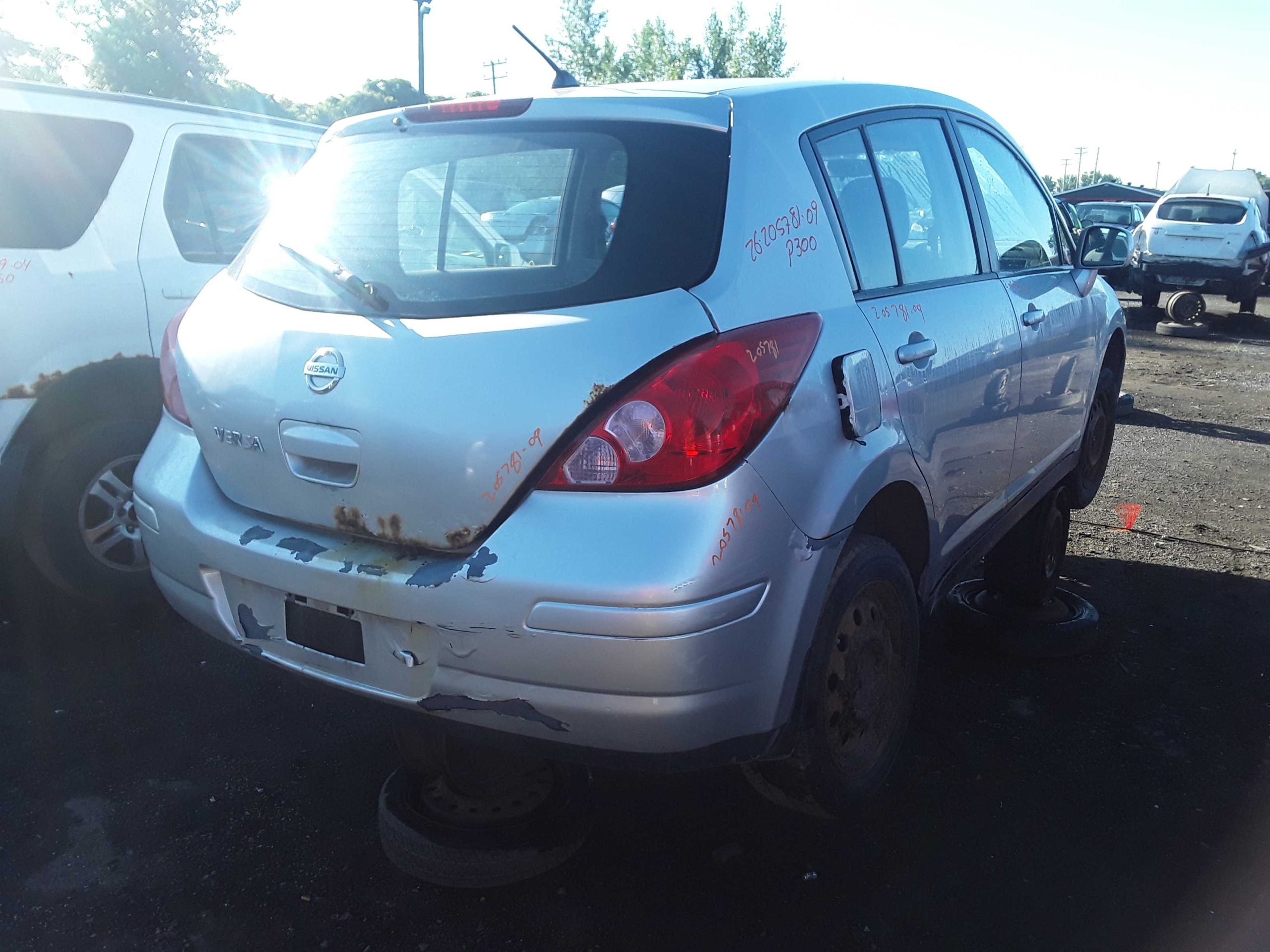 NISSAN VERSA 2009