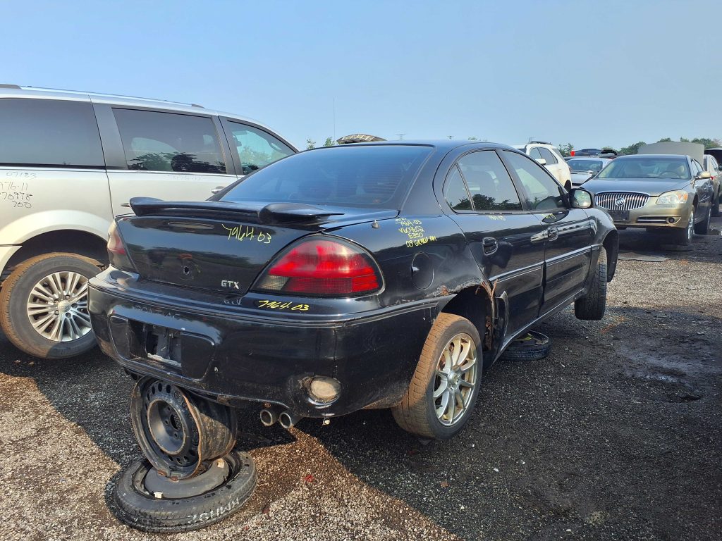 PONTIAC GRAND AM 2003