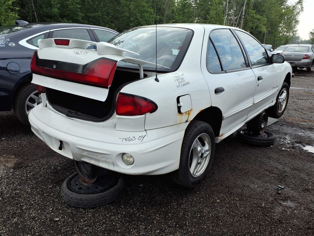 PONTIAC SUNFIRE 2004