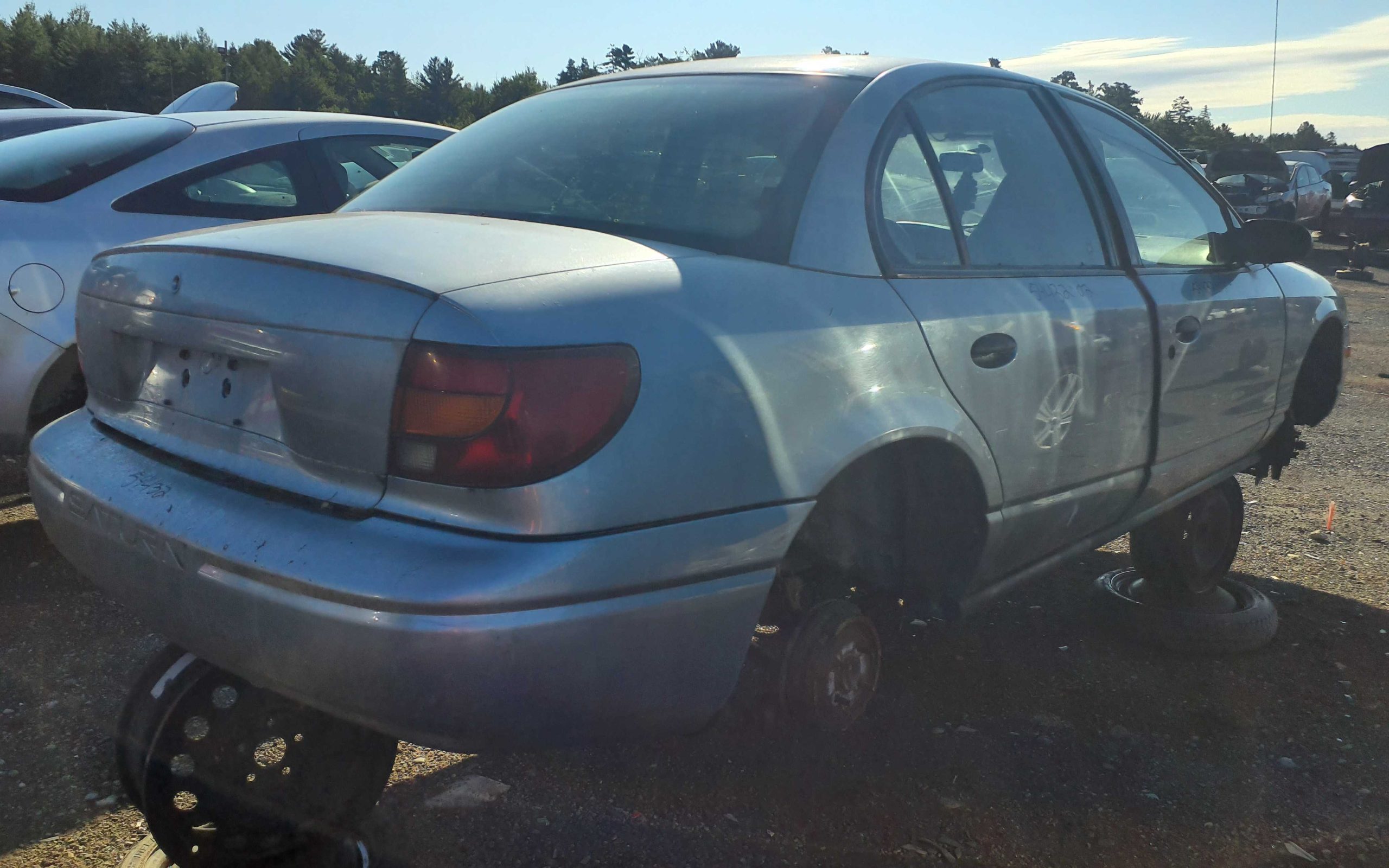 SATURN SL 2002