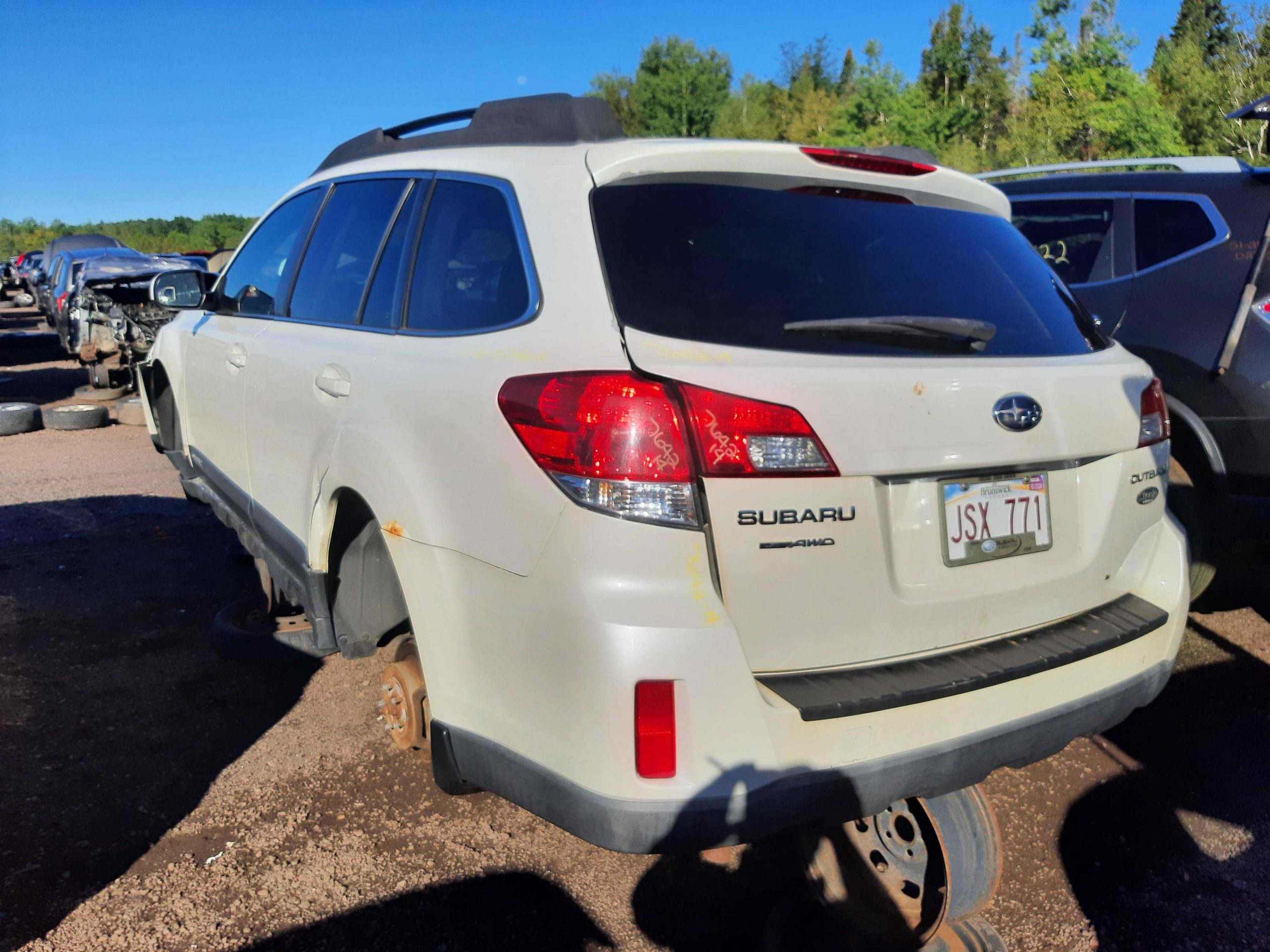 SUBARU OUTBACK 2014