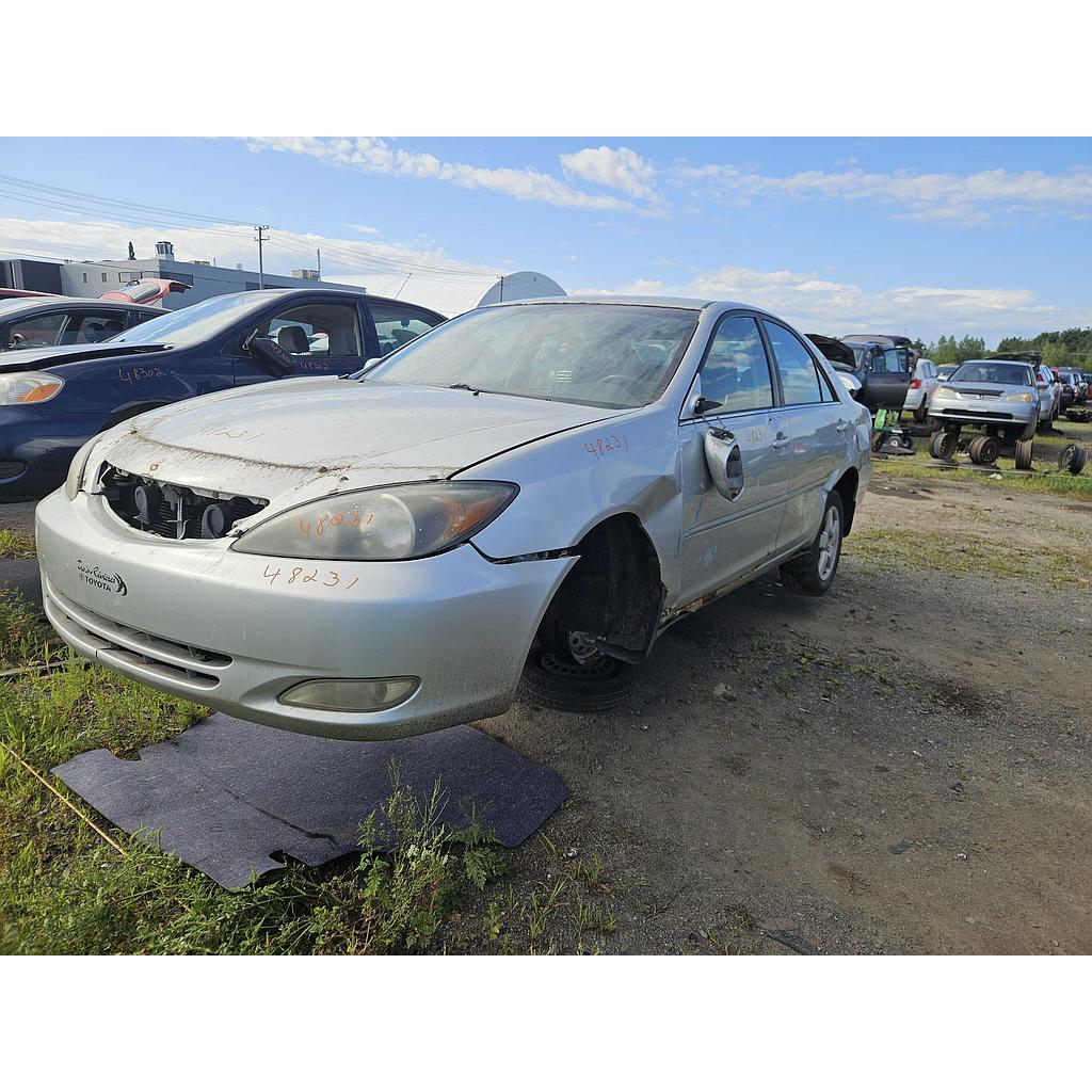 TOYOTA CAMRY 2002