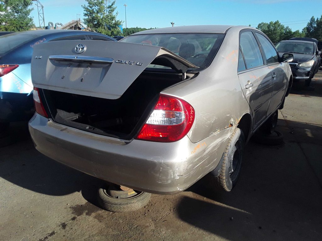 TOYOTA CAMRY 2003