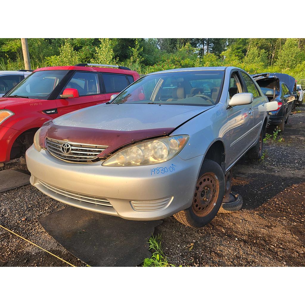 TOYOTA CAMRY 2005