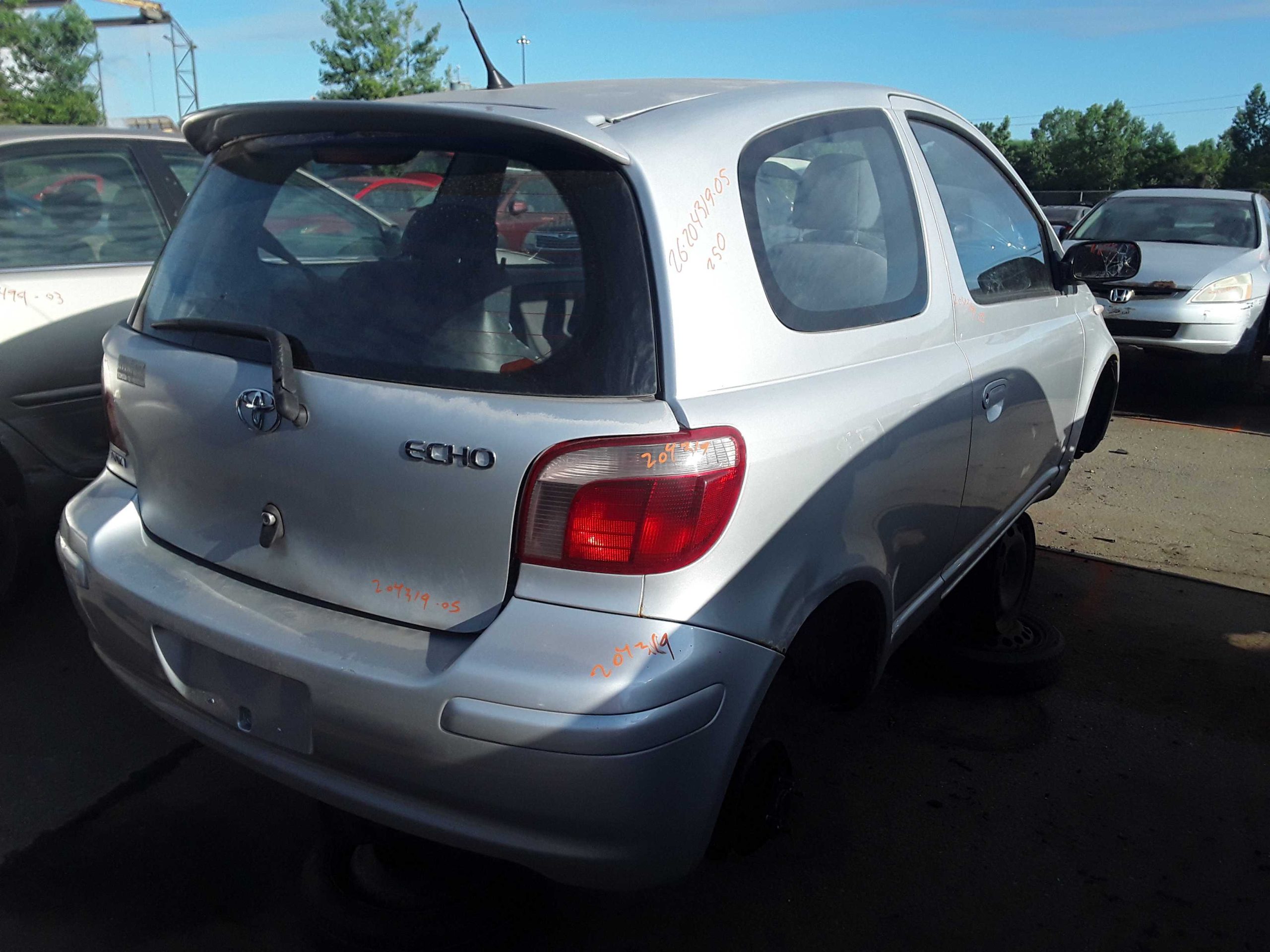 TOYOTA ECHO 2005
