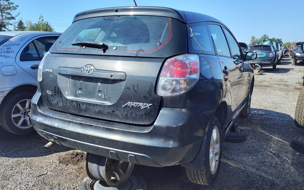 TOYOTA MATRIX 2005