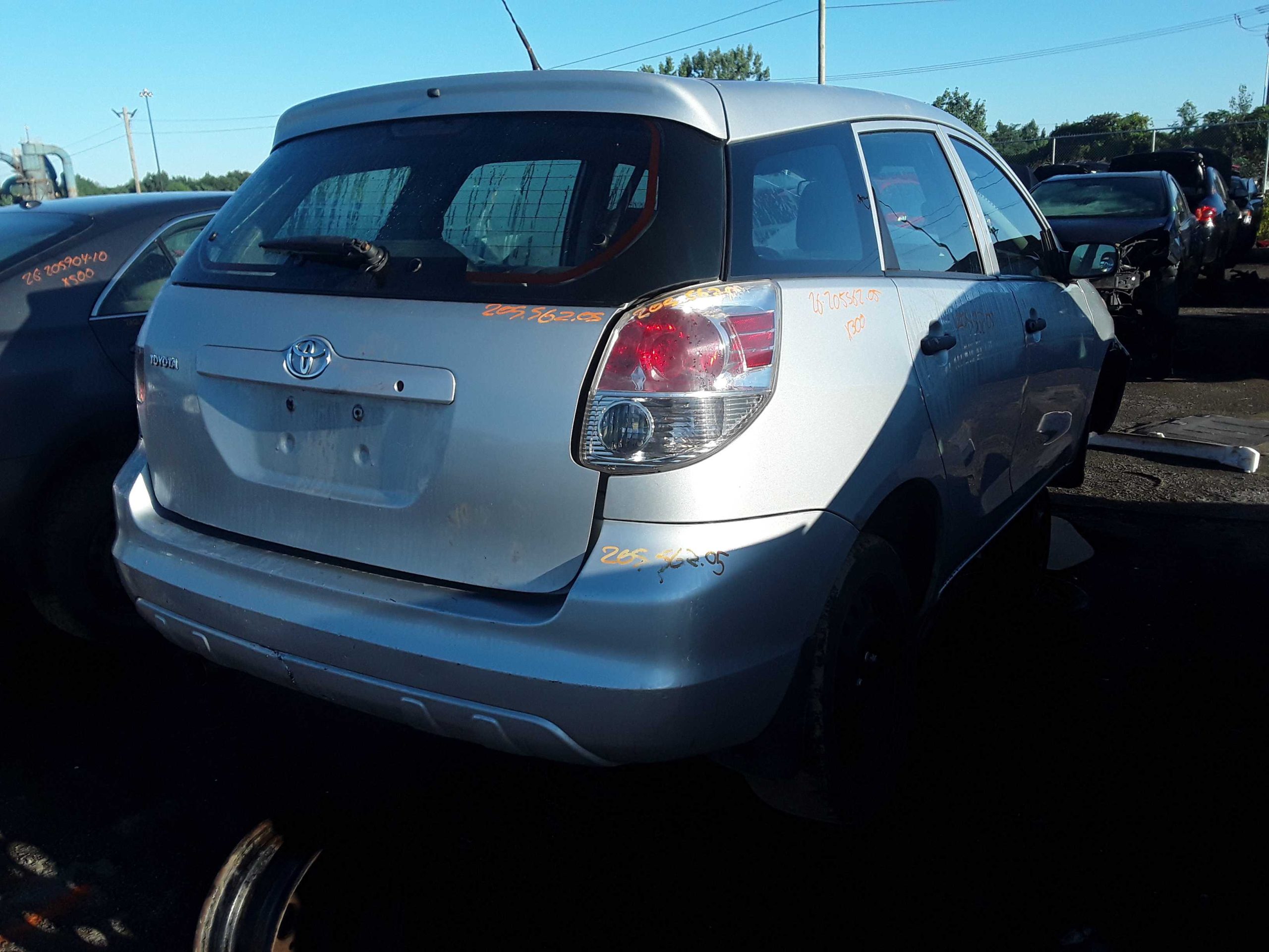 TOYOTA MATRIX 2005