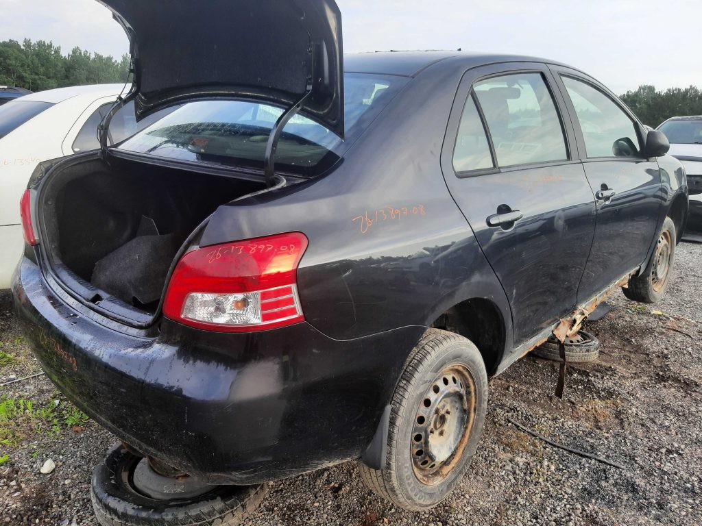 TOYOTA YARIS 2008