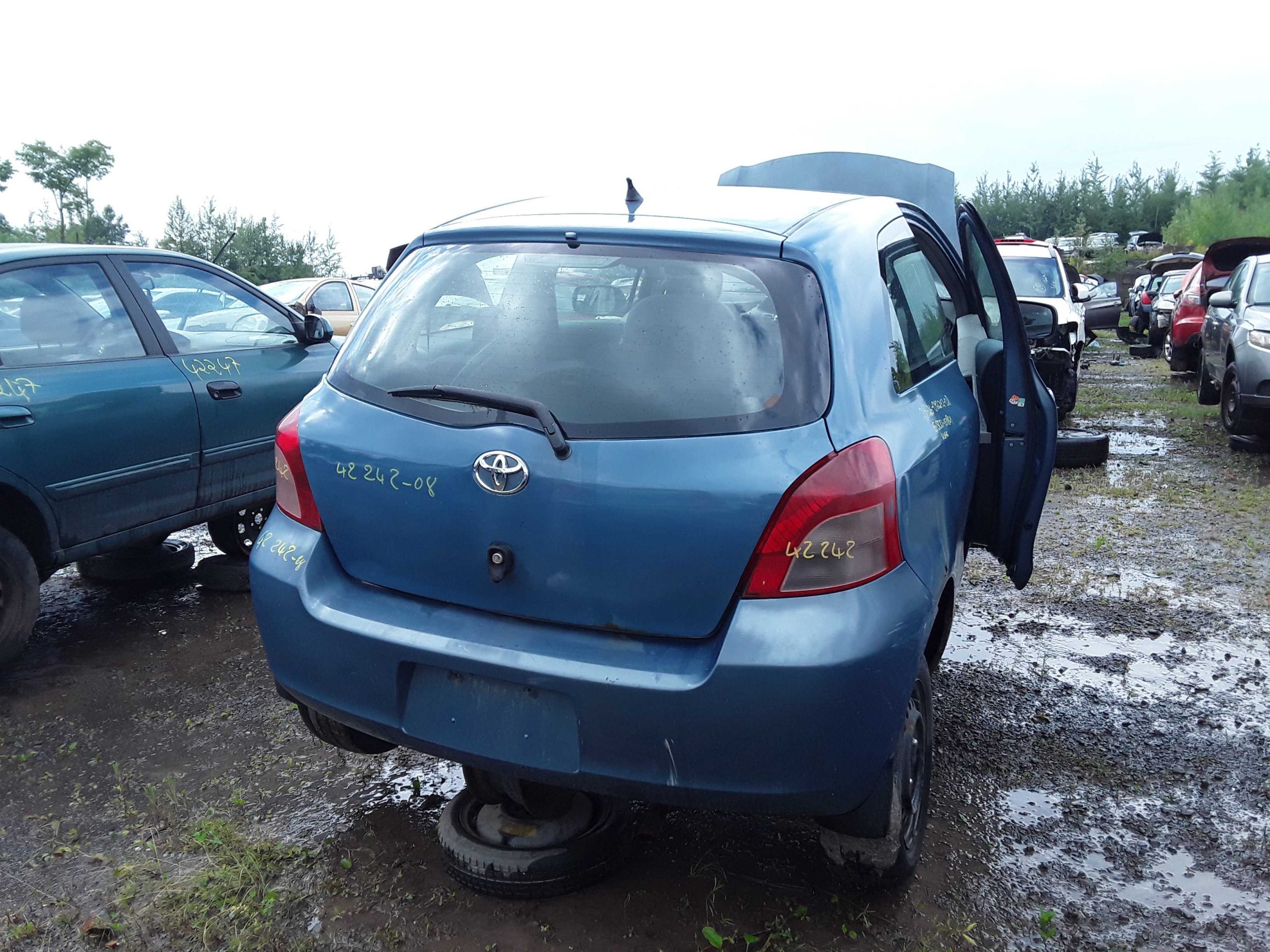 TOYOTA YARIS 2008
