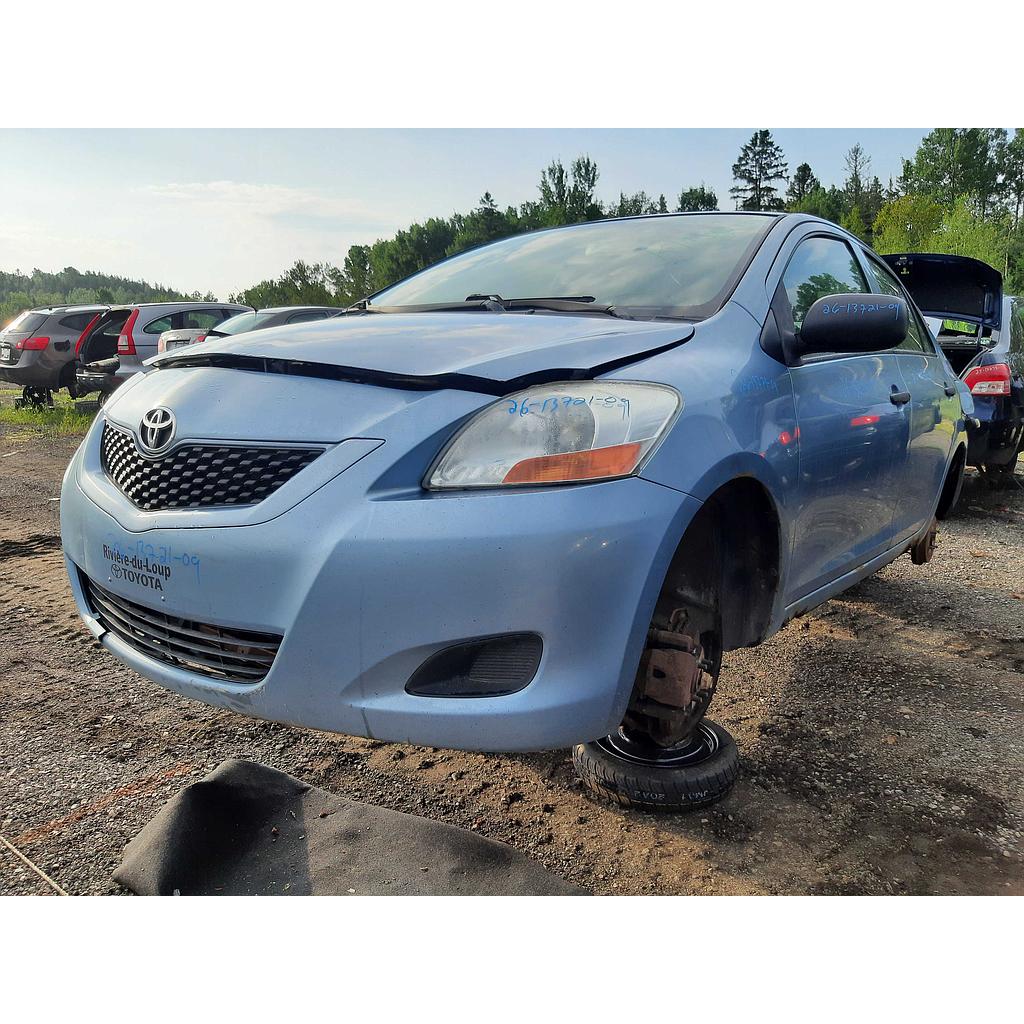 TOYOTA YARIS 2009