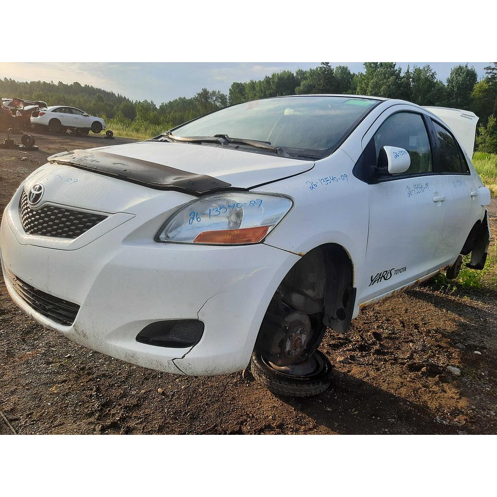 TOYOTA YARIS 2009